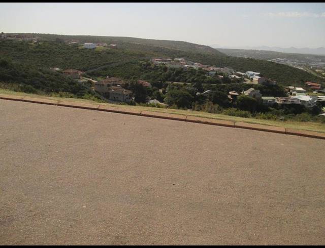 LAND FOR SALE IN MOSSEL BAY EXT 26